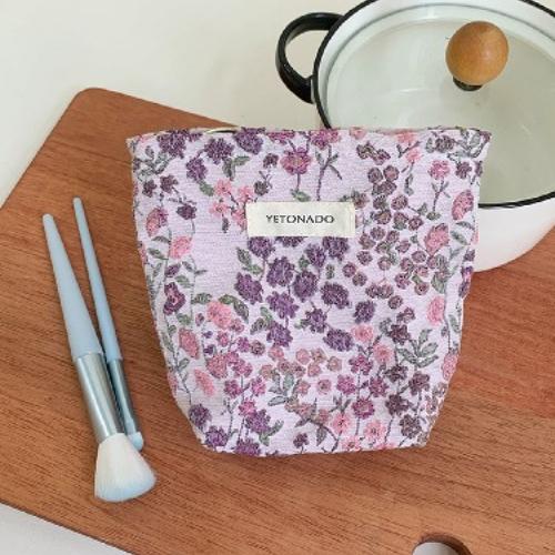 Jacquard Embroidery Floral Makeup Bag for Women, High Aesthetic Large Capacity Cosmetic Pouch, Travel Storage Handbag Clutch