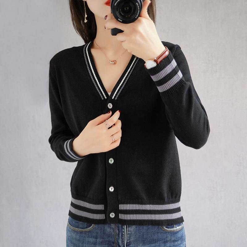 V-neck Knitted Cardigan for Women's Thin Style Cotton Thread Jacket Spring and Autumn New Slim Body Long Sleeve Short
