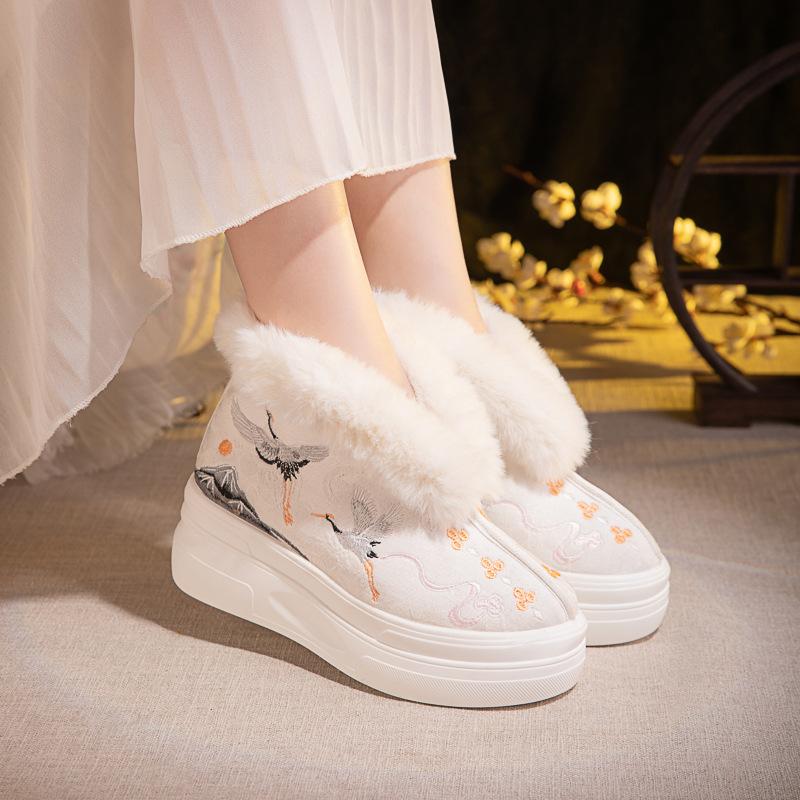 Women's Winter Warm Snow Boots Chunky Platform Ankle Booties With Faux Fur Lined Comfortable Embroidered Non-Slip Walking Short Boots Shoes for Women