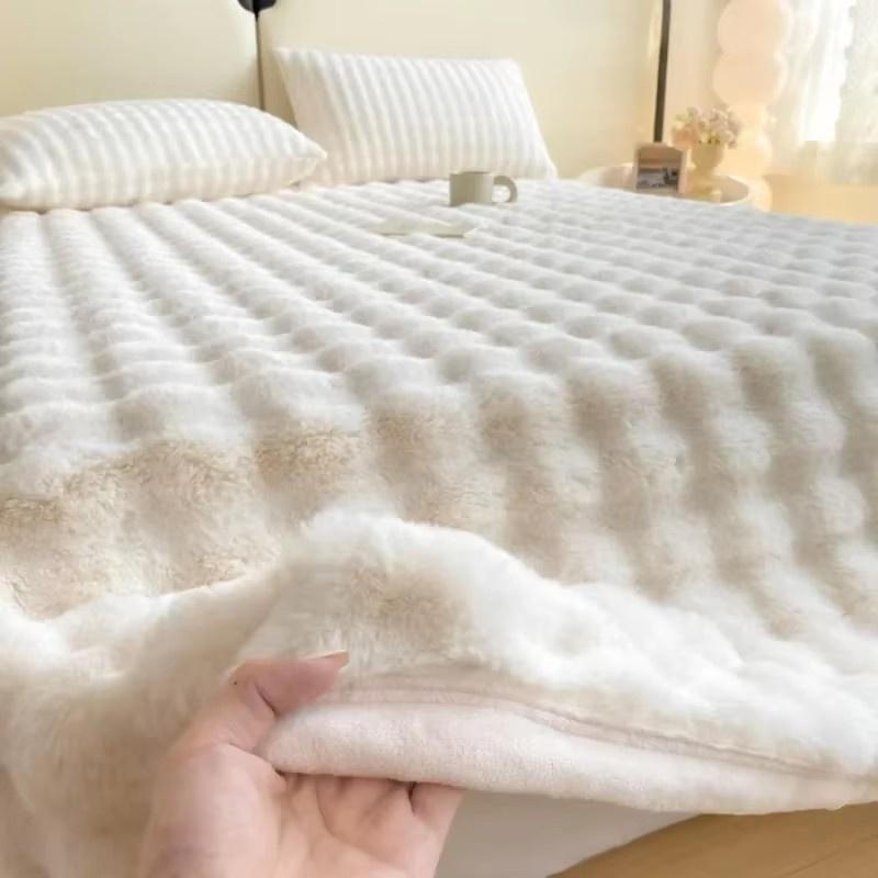 1pc Plaid Flannel Blanket Sheet Warm Soft Cozy Throw Blanket Sofa Bed Room Office Nap Blanket Autumn Winter Fluffy Bubble Fleece Blanket Sheet