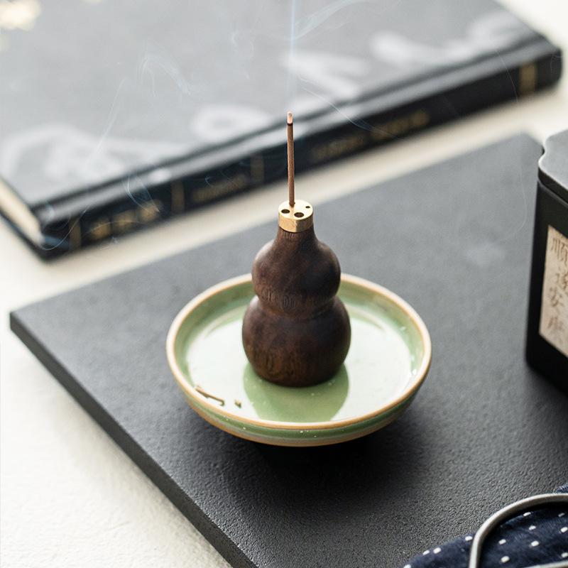 

Black walnut gourd line fragrant insert incense seat tea ceremony zen home indoor solid wood Chinese base aromatherapy