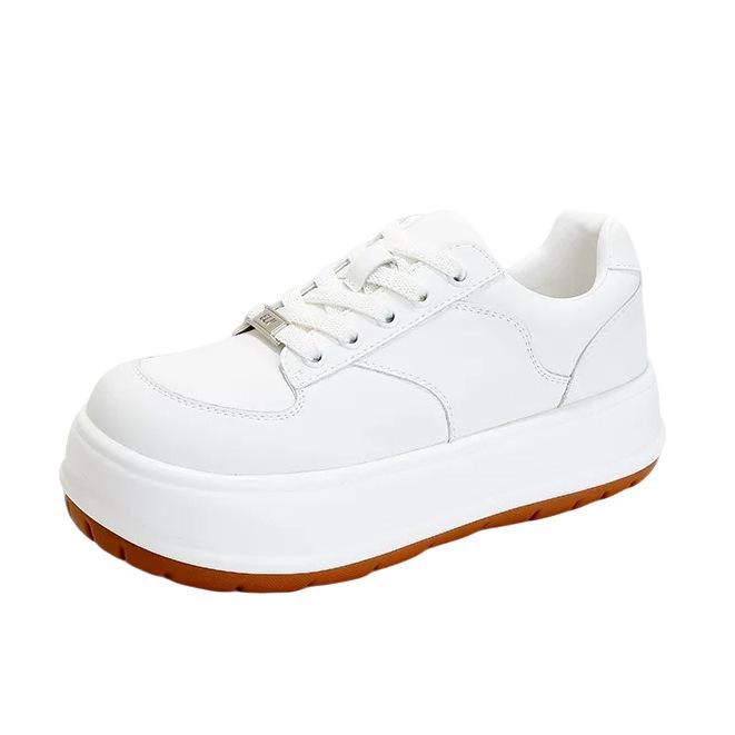 Popular platform white shoes women's versatile niche board shoes 2025 new autumn and summer muffin heightening casual sports shoes