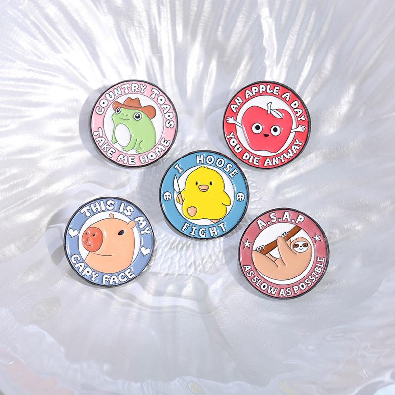 Cute Round Sloth Frog Brooch Alloy Badge Unique Design For Personalized Accessories