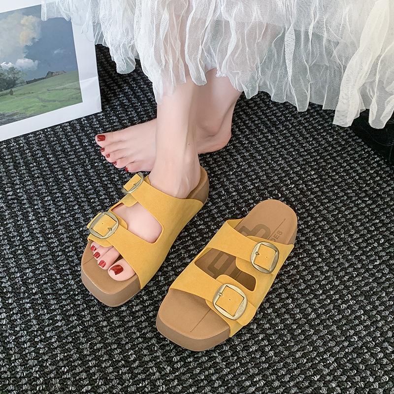 Cool slippers women's summer wear new high-value thick-bottomed versatile beach slippers
