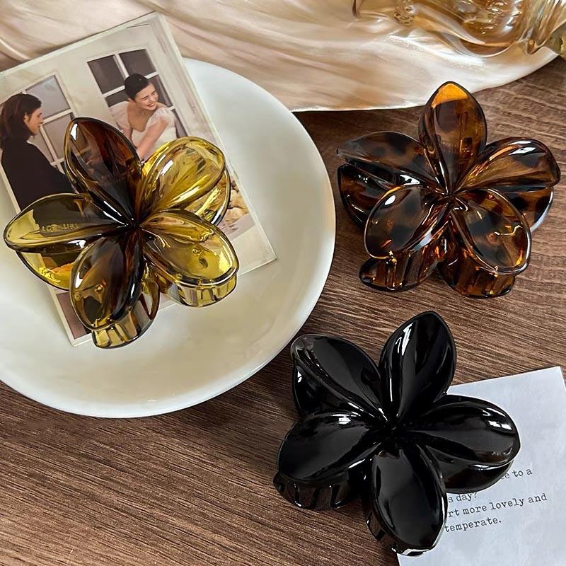 Fashion Flower Hair Clip For Women Hawaiian Acrylic Large Hair Claw Clip Crab Coffee Color Shark Clip Headdress Hair Accessories