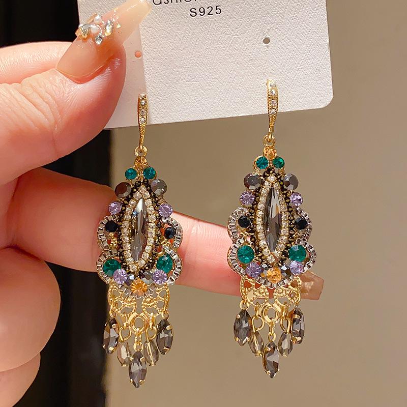 Elegant Rhinestone Water Drop Tassel Earrings - Retro European & American Style