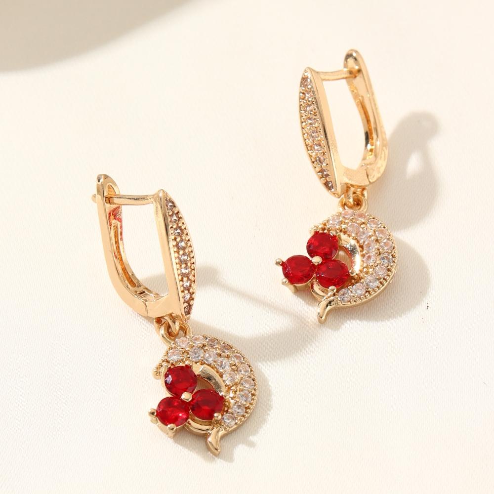 Dolphin Shape Dangle Earrings for Women 2025 New Golden Zirconia Drop Earring Ladys Wedding Party Jewelry Accessories