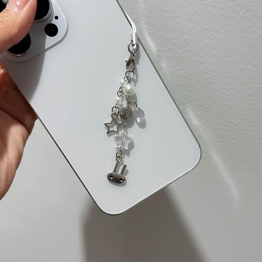 Chic Heart Phone Accessory Trend Phone Charm for Women Girls Beaded Keychain Bag Purse Backpack Wallet Decorations