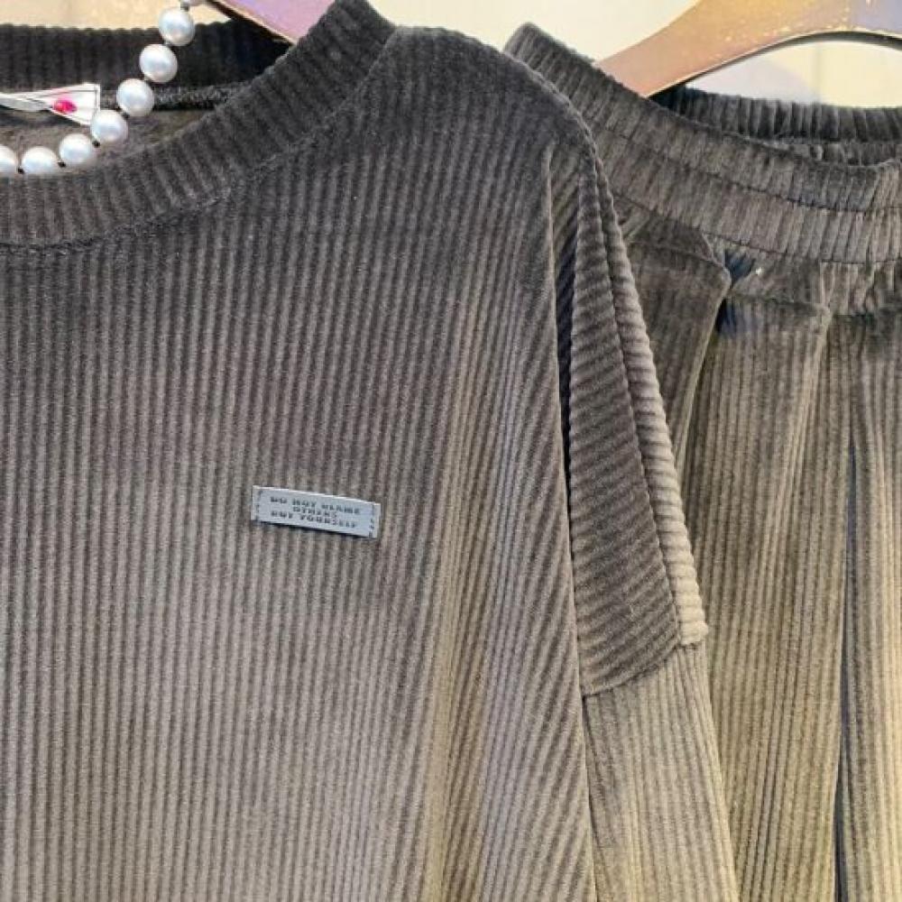 C S In The Room Forked fleeCe Ribbed mIni PaTCh Long Sleeve T ShirT And Jogger P