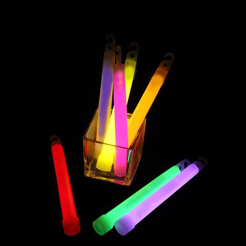 Exquisitely Packaged Outdoor Concert Glow Stick with Hook