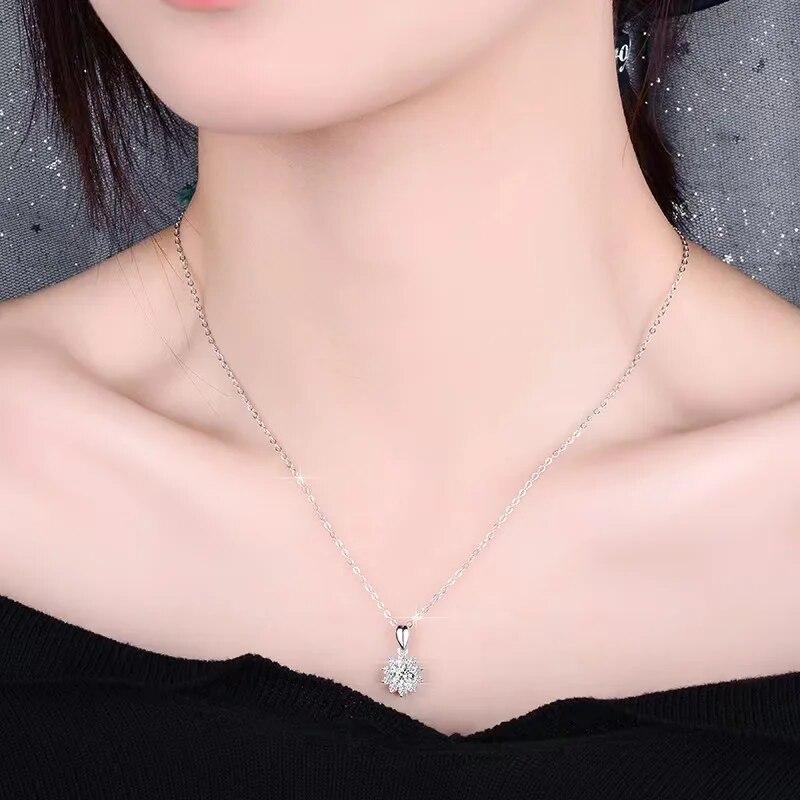 1CT D Color Real Moissanite Snowflake Pendant Necklace For Women Lab Diamond S925 Sterling Silver Fine Jewelry Gift