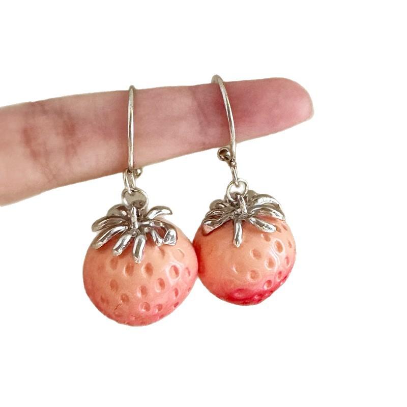 Super Fairy Gradient Resin Strawberry Drop Earrings Fresh Minimalist Temperament Niche Daily Women Ear Ornaments