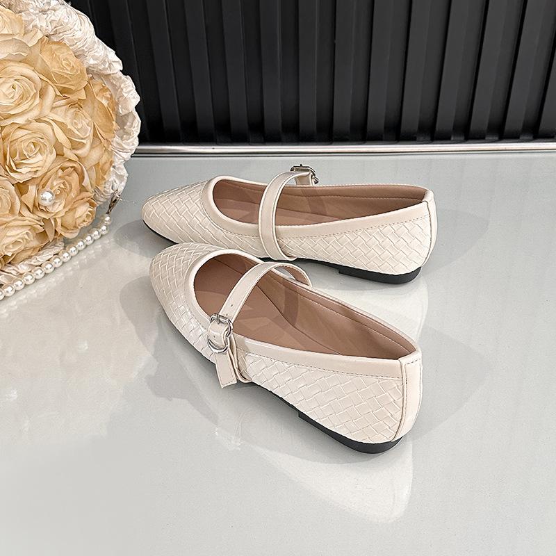 Mary Jane Shoes for Women Round Toe Flats Dressy Ballet Flat Mary Jane Flats with Buckle Strap Comfortable Slip On Casual Shoes Women's Flat Shoes