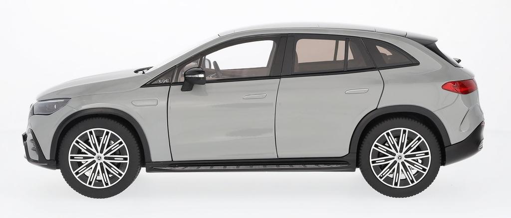 [Mercedes-Benz Accessories] Genuine EQE SUV AMG Line (X294) Alpine Gray 1/18 Scale Scale Model