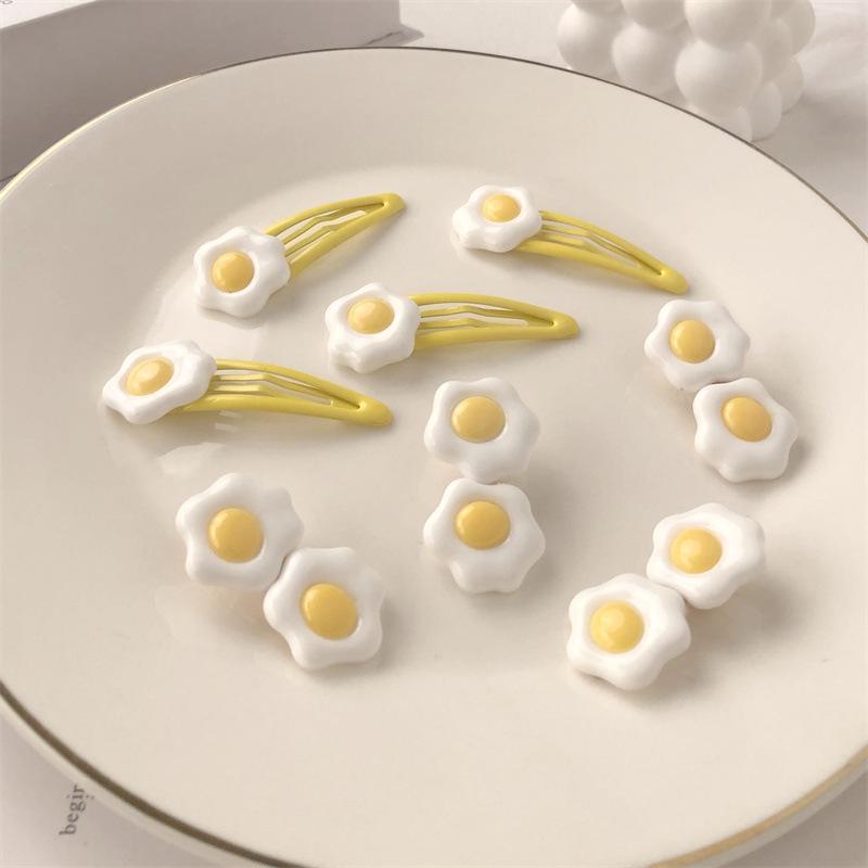 Girly Heart Fried Egg Hair Clip - Cute Bangs Side Swept Accessory