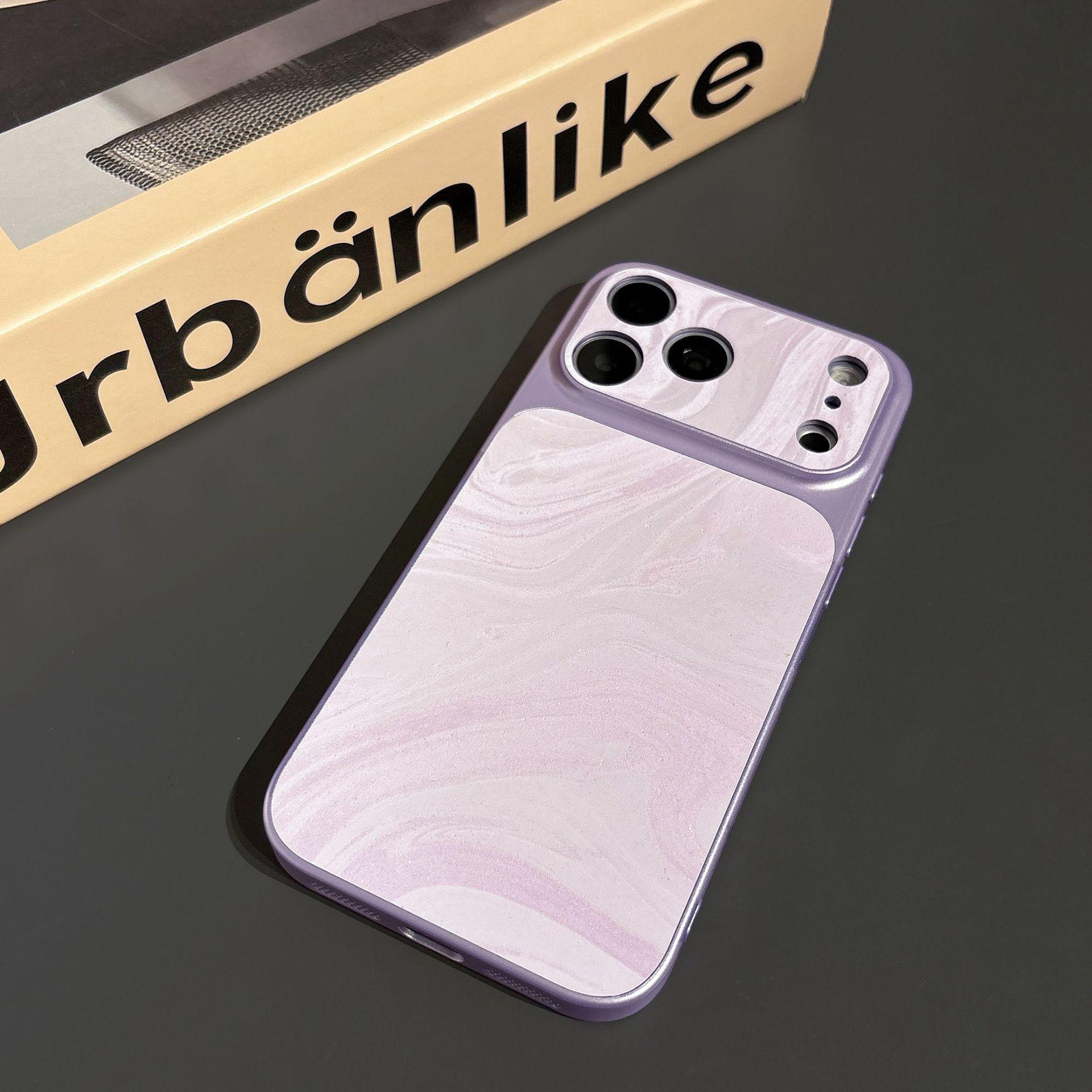 

Compatible with iPhone 17 Pro Max, the Snow Mountain Velvet case features a water ripple pattern and offers full coverage, anti-drop protection. iPhone 17 Air