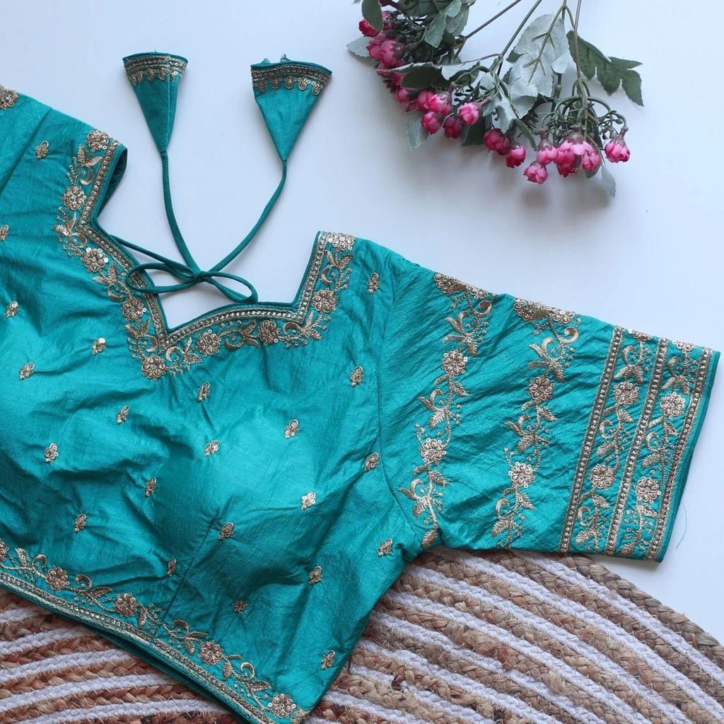 Women Sweetheart Neck Designer Blouse Indian Bollywood Party Wear Ethnic Choli