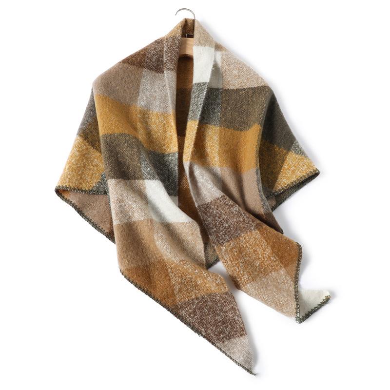 Ins Stilvoller Karierter Farbiger Dreiecksschal Damen Nordischer Stil Schick Damen Warm Mohair Quasten Schal Nacken Dreieck Winter Weiblich