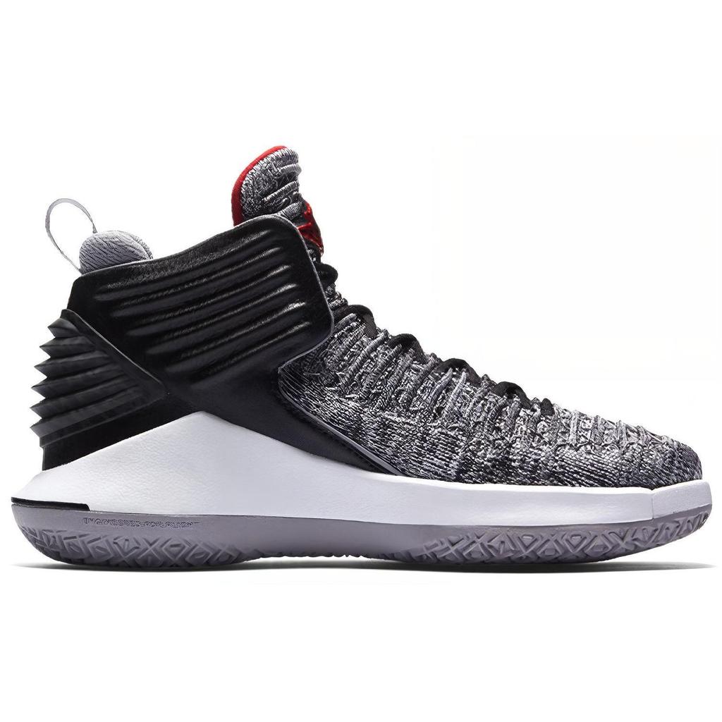 Jordan Air Jordan 32 Mid MVP BG Cushioning Slip Resistant Mid top Performance Basketball Shoes Women's Black aa1254-002