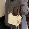 Niche Bag Women's Design Sense Portable Bucket Bag 2025 New Trendy Casual Simple Shoulder Messenger Women's Bag