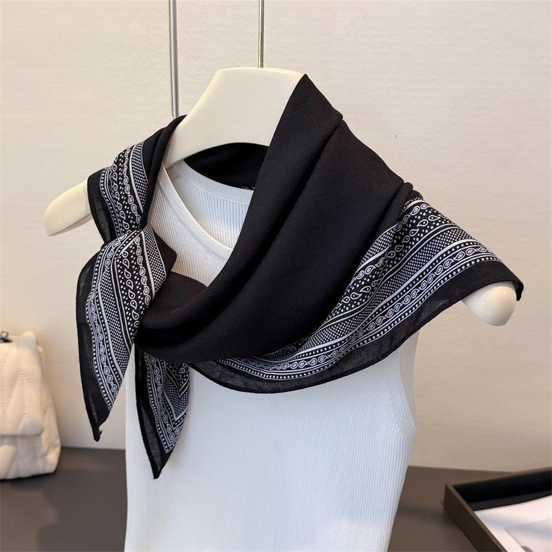 New retro small square scarf -blocked cashew silk scarf imitation neckerchief sun protection decoration for women