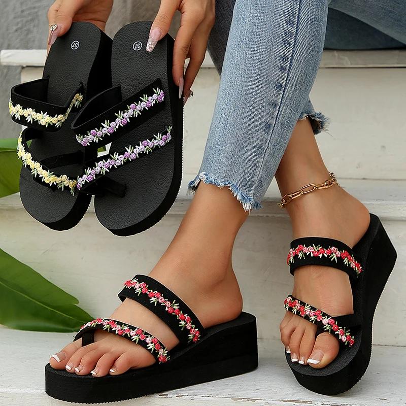 Fashion 2025 Thick Bottom Clip Toe Slippers for Women Fashion Floral Fabric Wedge Sandals Woman Summer Eva Wear-Resistant Slides Female