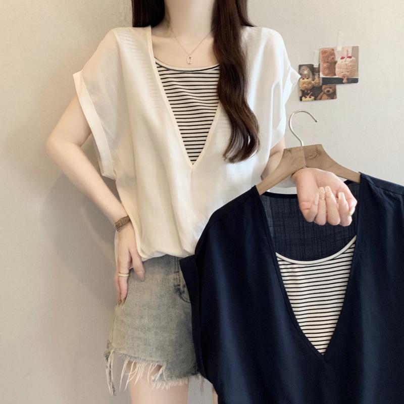 

Plus-Size Women s Short Sleeve Top - Summer Stripe Color Block Design with Faux Two-Piece Splicing 3XL