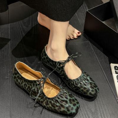Mode Leopard Damen Sandalen Flats Slipper Schuhe Sommer 2025 Designer Schuhe mit eckiger Zehenpartie Sport Sneakers Casual Mujer Zapatillas