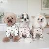 Herbst und Winter Haustier Unterwolle Kleidung bestickt Bär Waffel Home Weste Hund Katze Yorkshire Schnauzer Malteser Neujahr Weihnachten