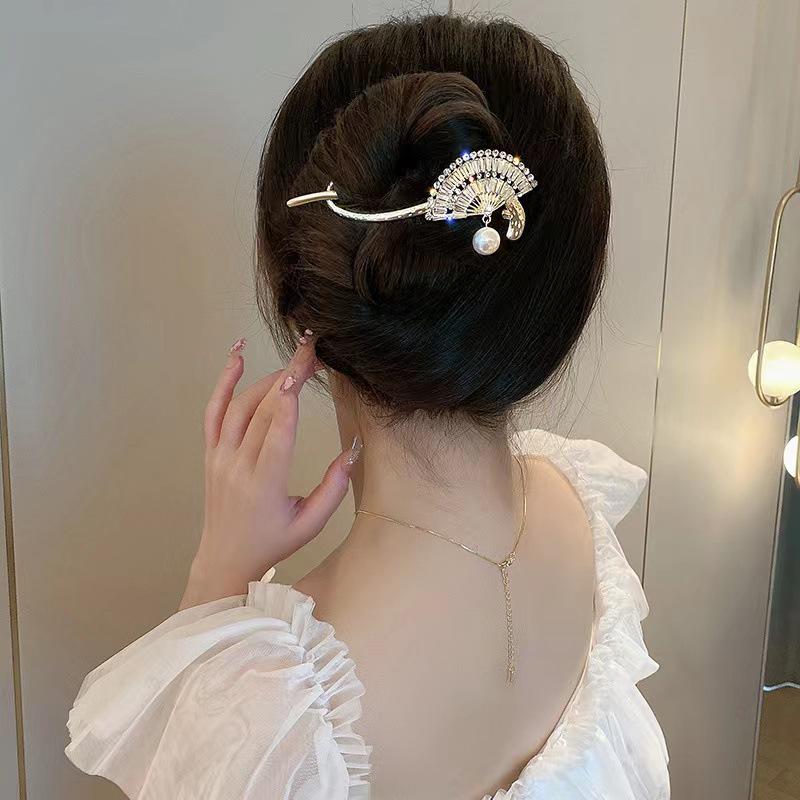 11cm Trendy Tassel Metal Hair Claw Clip - Women's Elegant Updo Hair Accessory