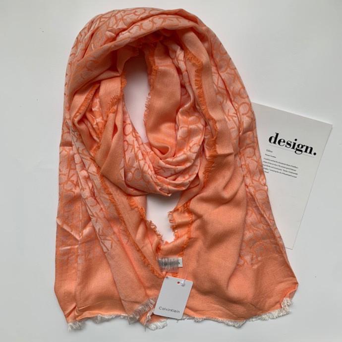 Elegant Floral Jacquard Woven Scarf Shawl for Europe and America