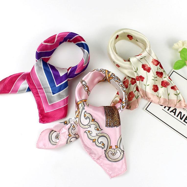 3 balení malých hedvábných šátků korejská verze všestranný podzimní dekorativní malý čtvercový šátek hedvábný šátek malý šátek