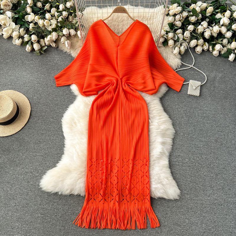 Fashion Style Fancy Loose Temperament Batwing Sleeve V Neck Dress Women's Waist-Tight Slim Looking Ruched Tassel Long Skirt