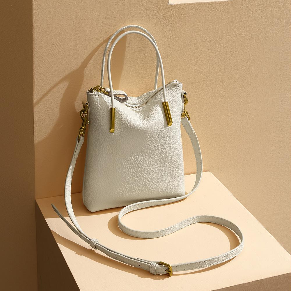 Premium small square bag, first layer cowhide shoulder messenger bag, OEM logo genuine leather women's bag