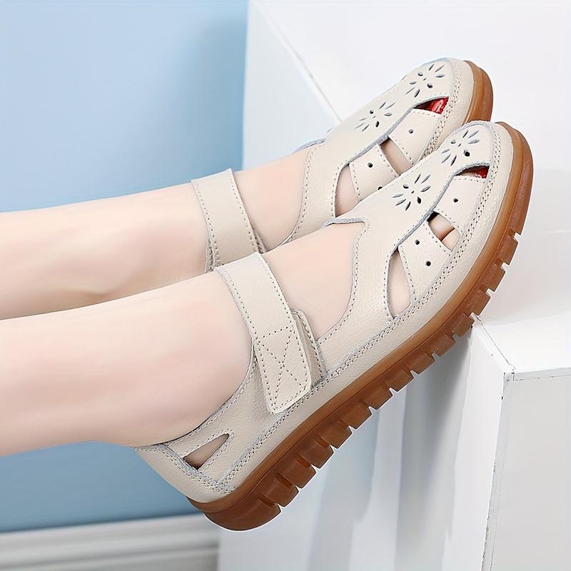 Women's Leather Hollow Sandals Breathable Summer Shoes Comfortable Nurse Shoes White Sandals Mom Sandals Large Size