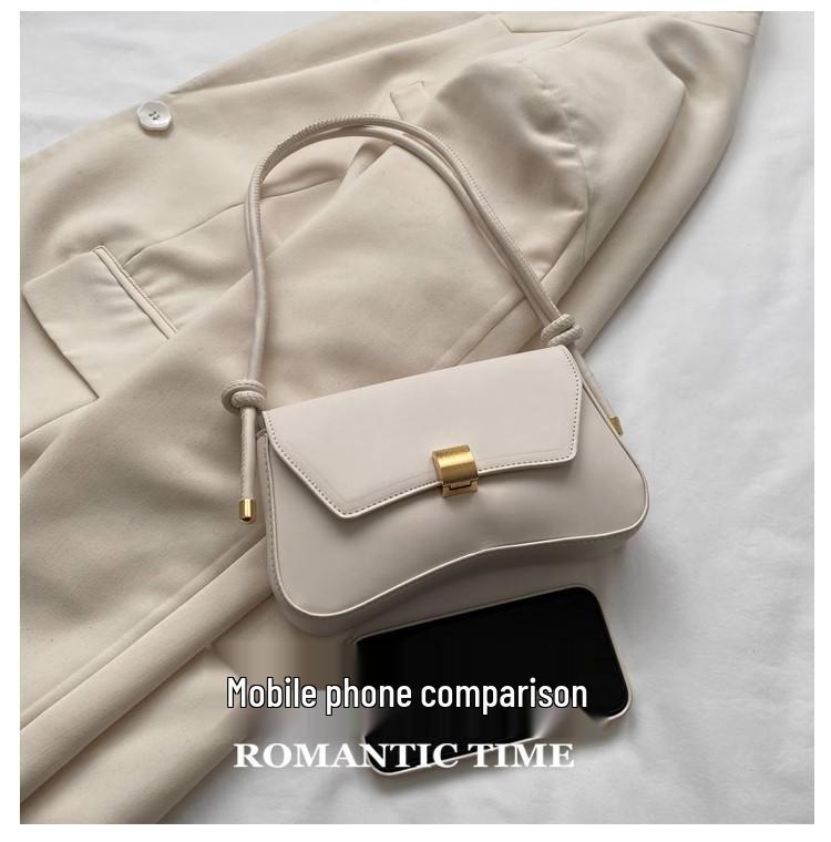 2025 Women's Stylish Retro Baguette Shoulder Crossbody Bag
