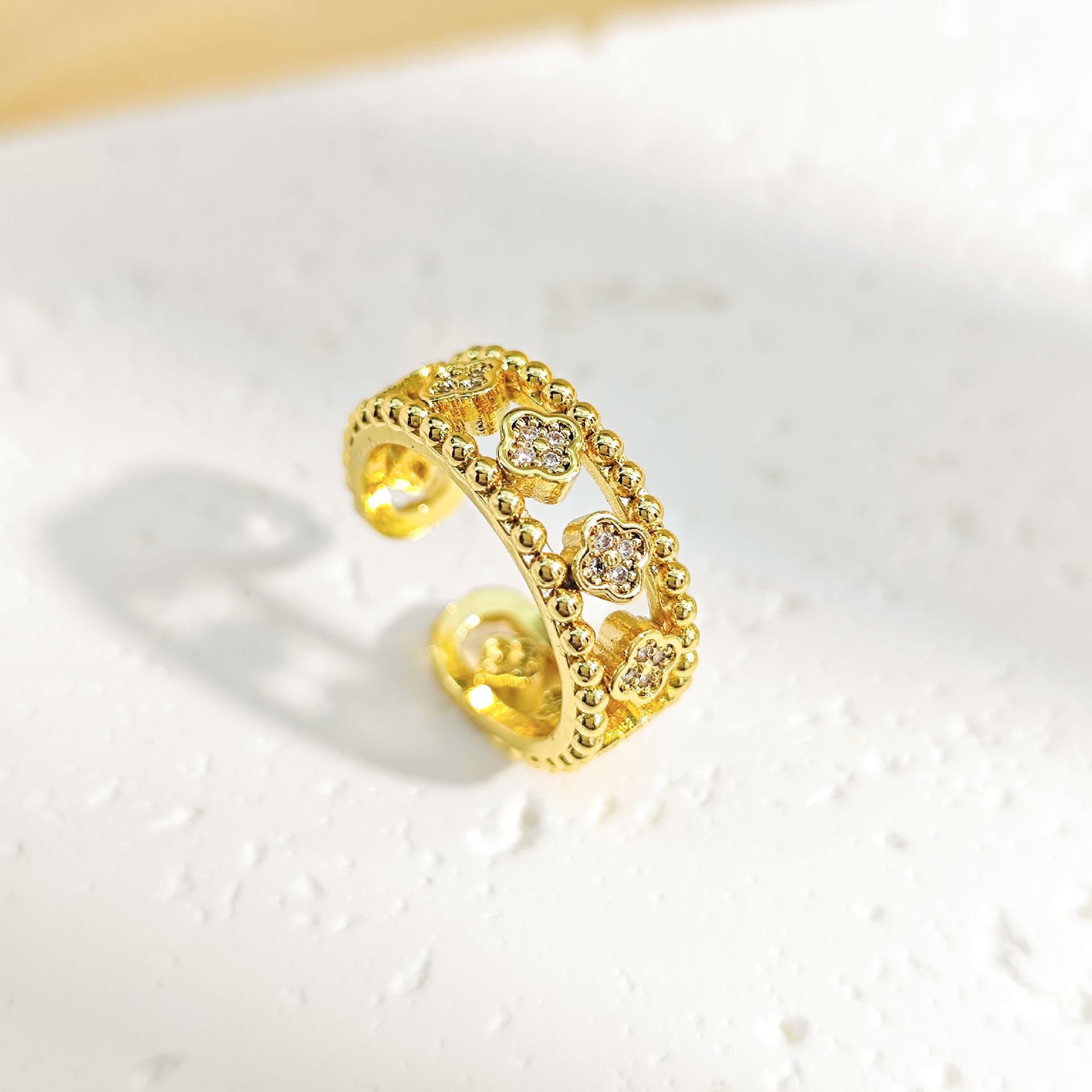 European High-End Adjustable Zirconia Ring: Full Diamond Four-Leaf Clover Design for Women золотой