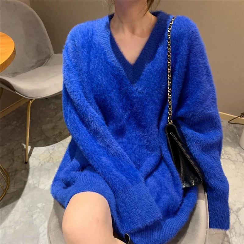 Gentle Solid Color Pullover Loose Lazy Wind V-neck Imitation Mink Fleece Sweater Women's Autumn and Winter New Models Look Thin and Fashionable