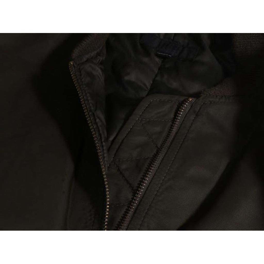 Used Excellent Condition UNIQLO Outerwear, Padded with Ribbed Trim, Zip Closure, Simple Design, Blouson.
