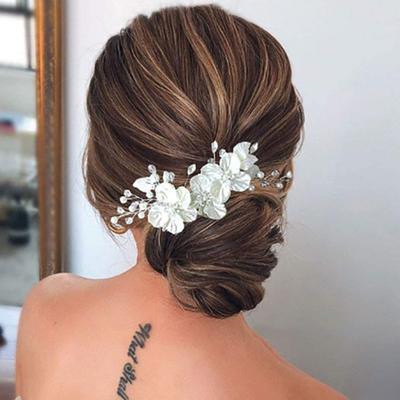 1pc Elegant Classical Style  Flower Imitation Pearl Exquisite Hair Accessory Gentle Style Wedding Bride Headband Hair Clip