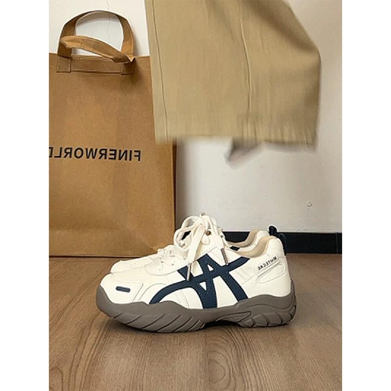 Leather casual retro German training shoes women's 2025 autumn new ins Korean version board shoes breathable and versatile Forrest Gump shoes