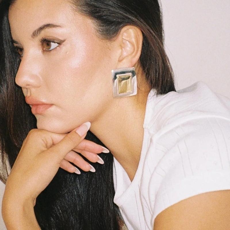 Handmade Gold Silver Geometric Studs Earrings Comfortable Ear Accessories Alloy Jewelry for Women Daily Or Party Wear