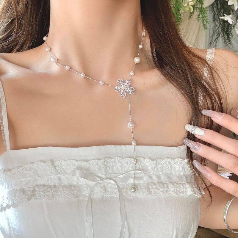 [Peach Tea] Flower Spring Day, Flower Pearl Long Necklace Women's New Seaside Clavicle Neck Chain Accessories