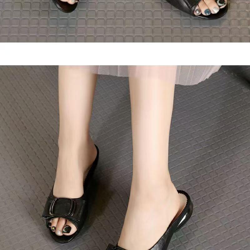 Flat-bottomed Fish Mouth Half Slippers Women's Summer 2025 New Outer Sandals Fashionable Versatile Square Buckle Thick Heel Cool Slippers