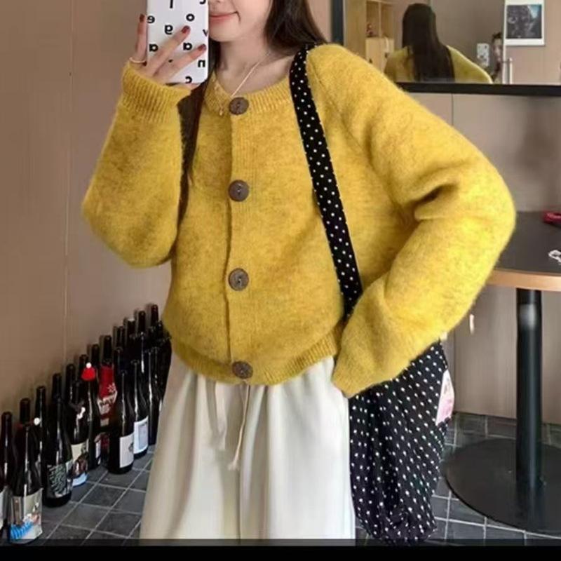 Retro crew neck knitted open women's autumn and winter new lazy wind knitted sweater top solid color sweater jacket