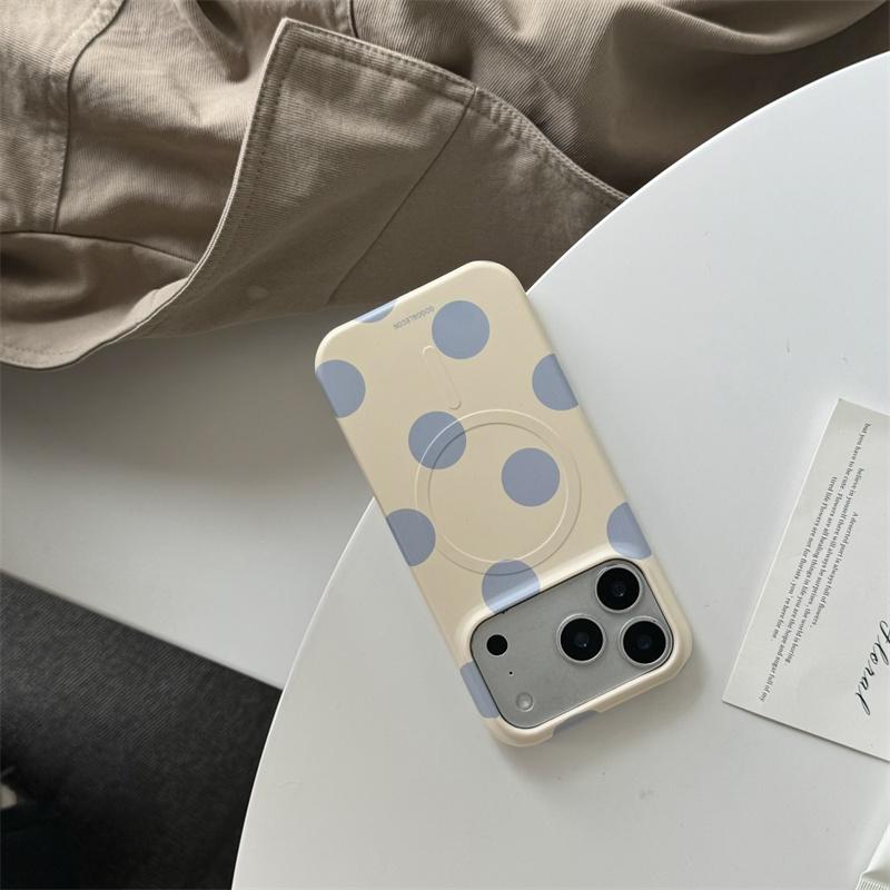 Soft Beige Gray Polka Dot For MagSafe Case With 3D Teddy Bear Pearl Pop Socket For iPhone 15 16 17 Pro Max INS Kawaii Shockproof