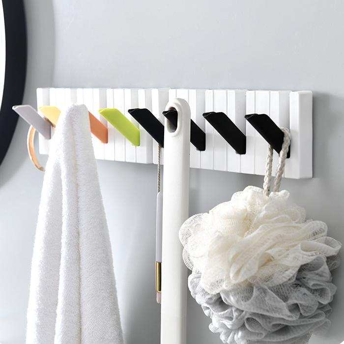 2PCS Piano Hooks Clothes No Punch Back Door Clothes Hat Key Hooks Entry Piano Keys Hats Bags Entryway