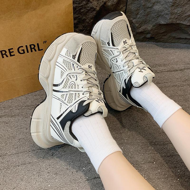 Platform Dad Shoes Women's 2025 New Popular Spring and Autumn Versatile Super Fire Small Man Height Increase Small White Casual Sports Shoes