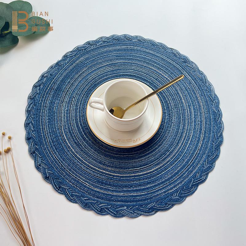 Nordic Round Cotton Yarn Placemat Lace Heat-Resistant Coaster for Daily Use
