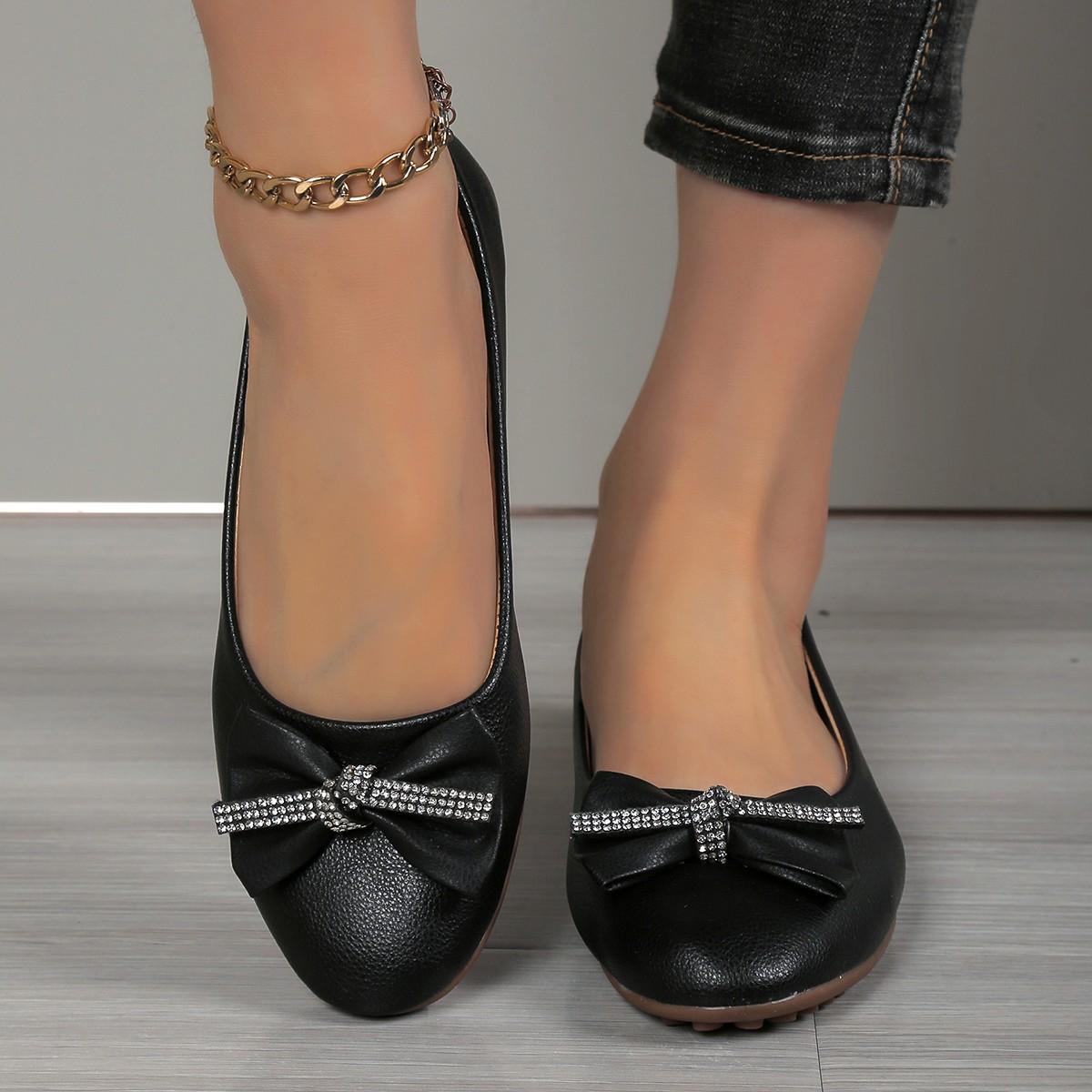 

Женские туфли большого размера с острым носком и плоским дном, осень 2024 г., новые туфли со стразами и бантом, маленькие кожаные туфли, неглубокие шапочки 42 чёрный